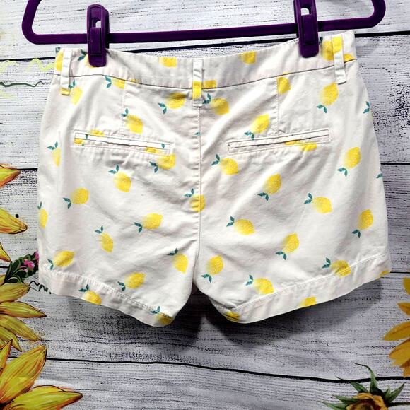 Old Navy Everyday Shorts Lemon Pattern Size 2 - Picture 7 of 7